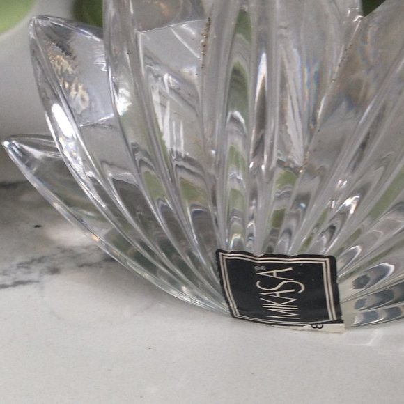 Vintage Crystal Glass Lotus Shaped Candlestick Holders  Set of two - Picture 8 of 12